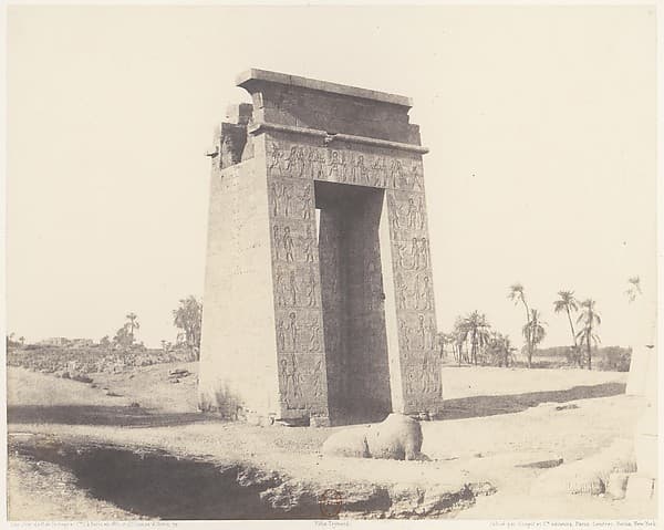 Karnak (Thèbes), Grande Porte du Sud Vue du Point C