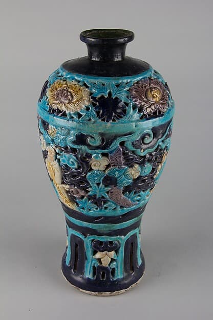 Meiping vase with human figures