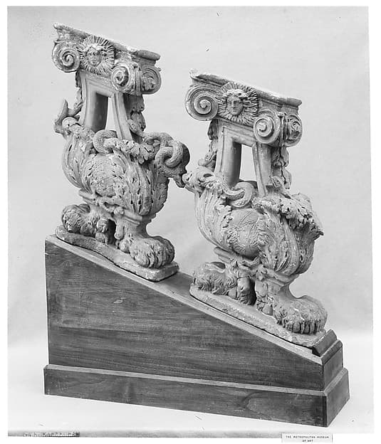 Pair of balusters