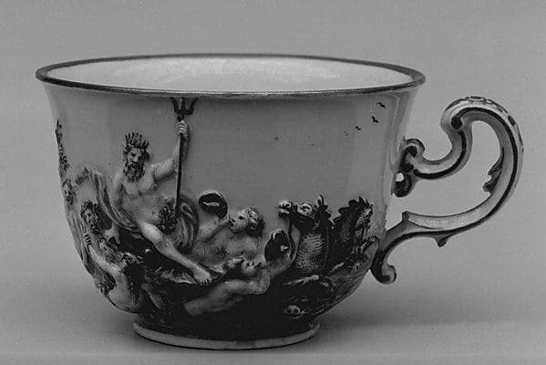 Tea cup (part of a service)